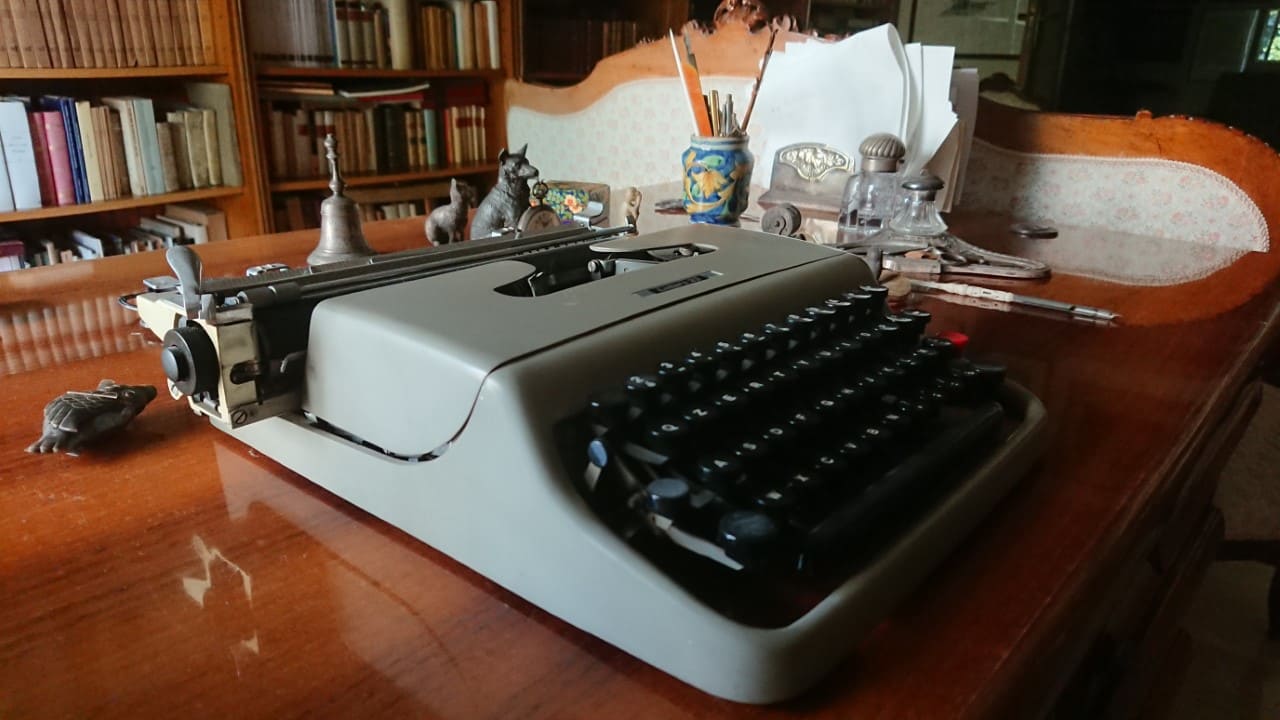 5. Máquina de escribir