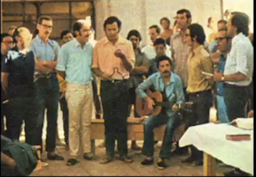 Los de Chacabuco, grupo musical chileno
formado en el campamento de Chacabuco, 1974.[3]