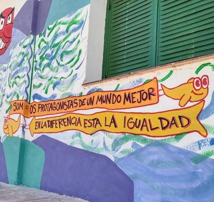 Intervención en fachada escuela N°
308 Dardo de la Vega Díaz